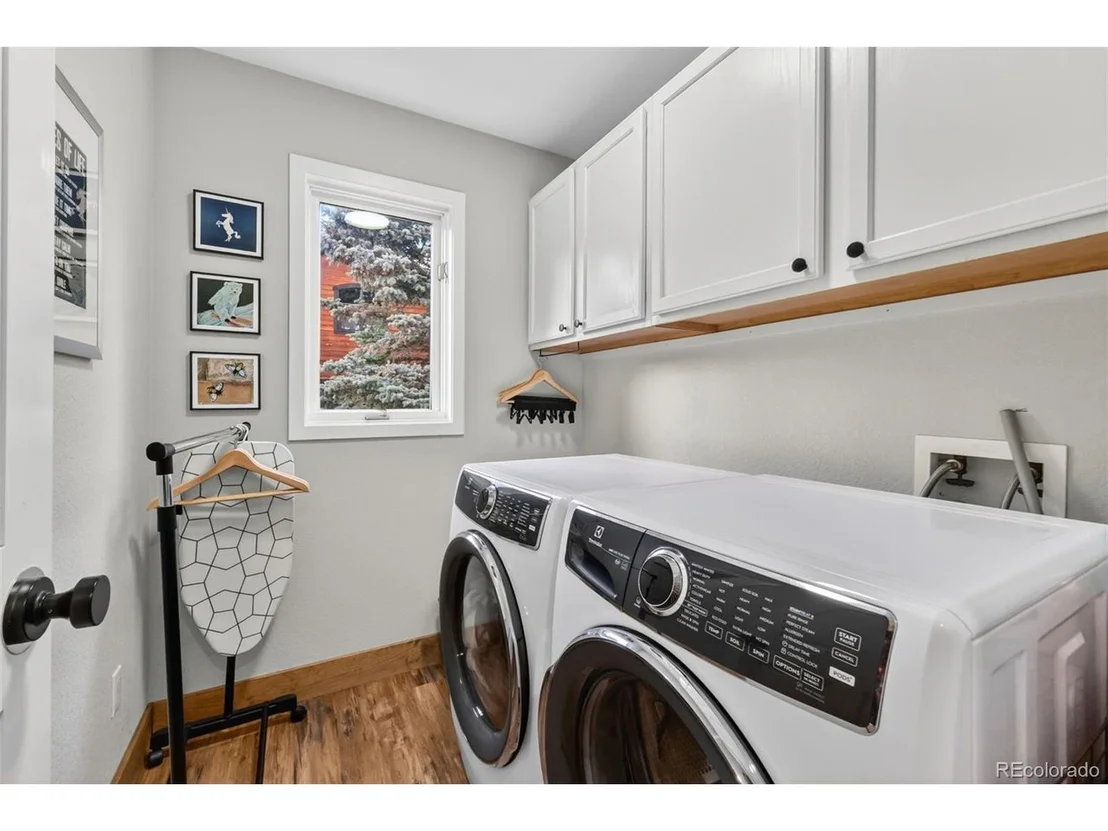 Photo of 1532 Legend Lake Cir