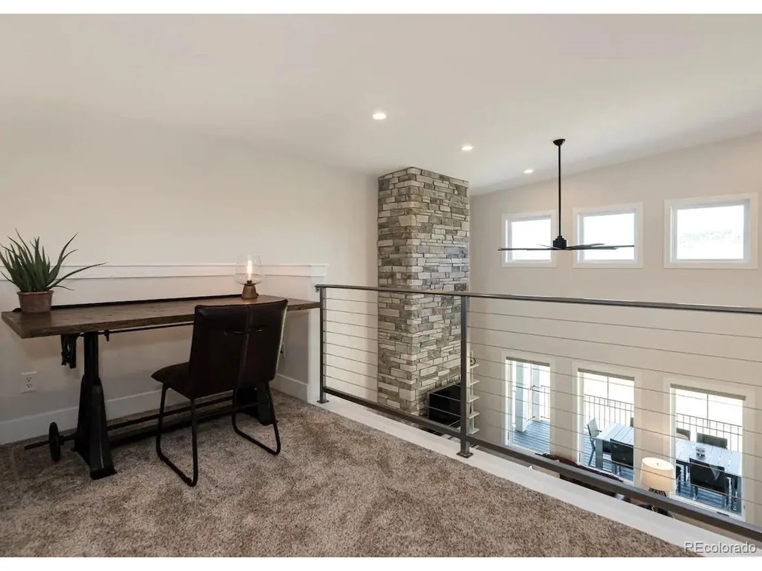 Photo of 935 Lone Eagle Dr