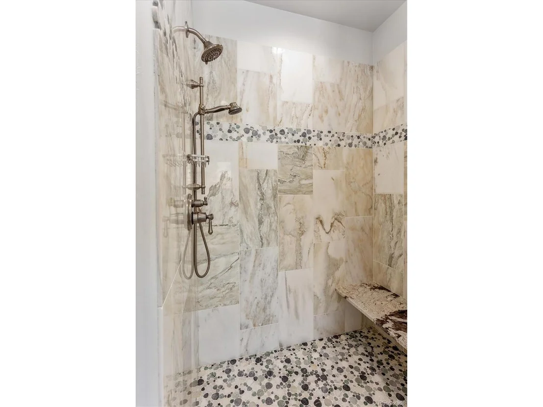 Photo of 8472 Windmill Ct