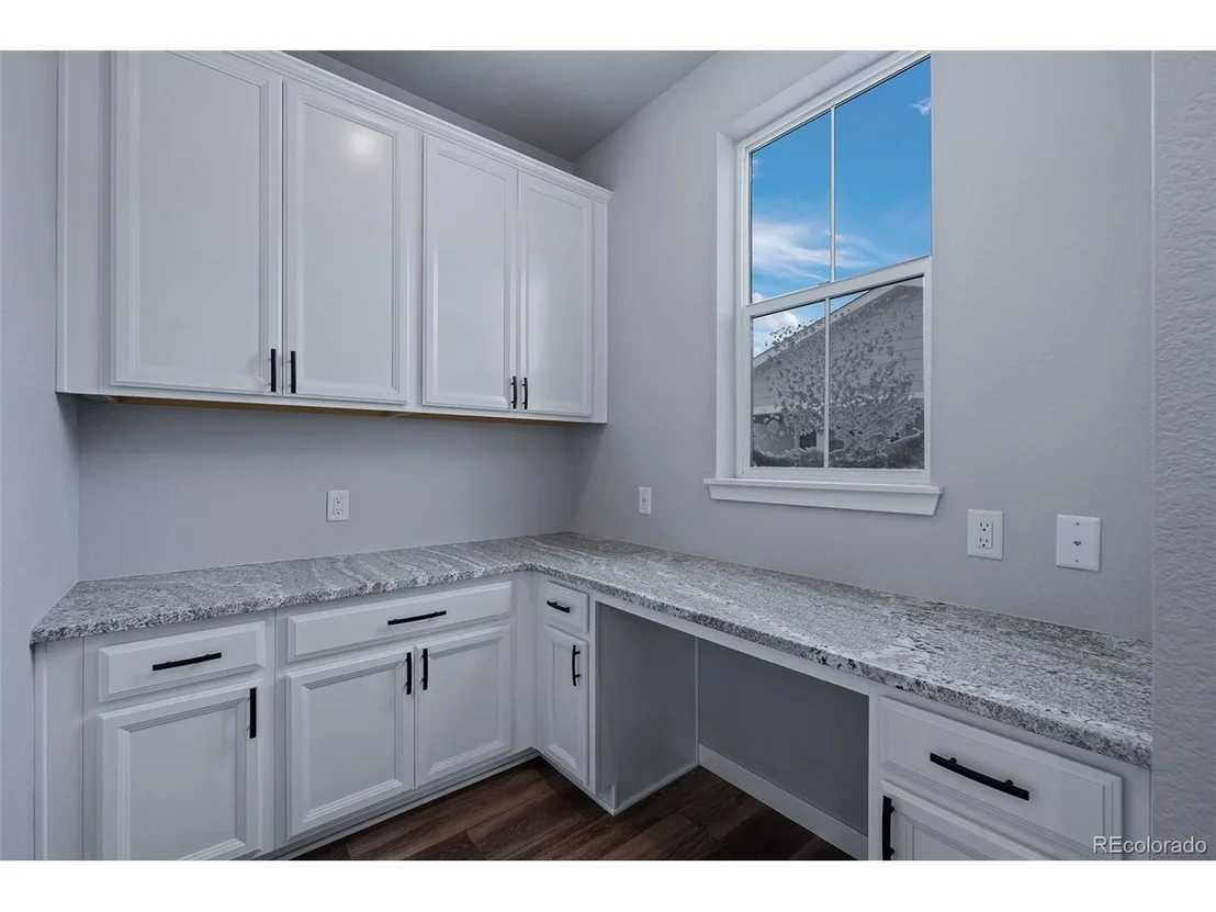 Photo of 39283 Hart Cir