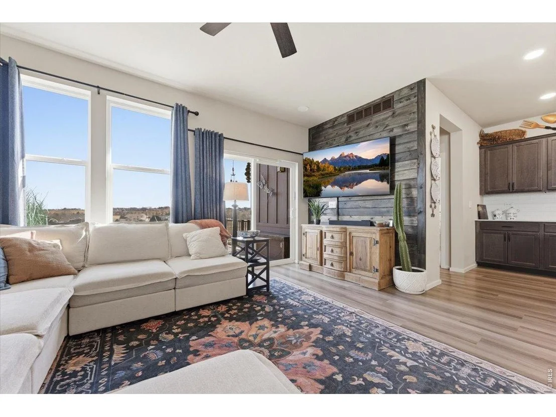 Photo of 416 66th Ave