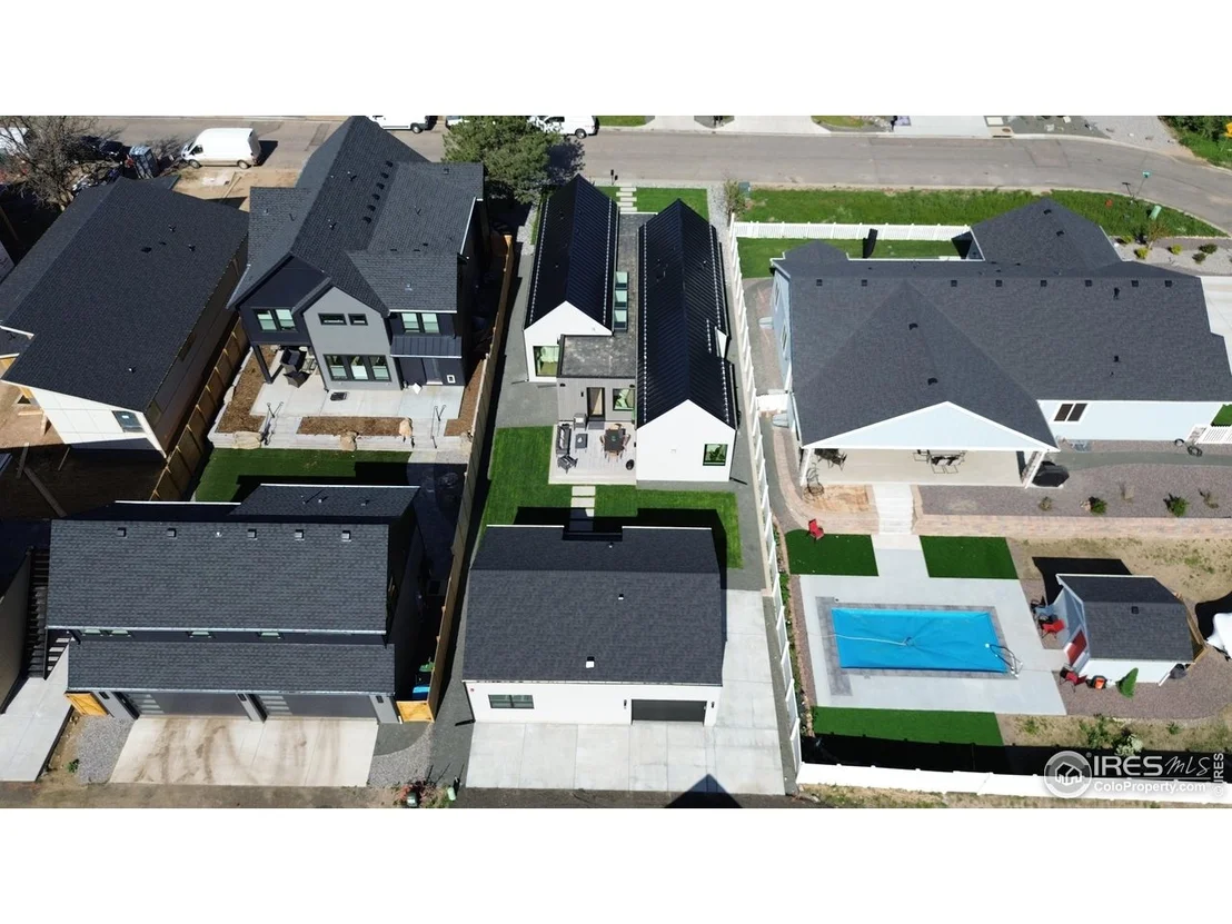 Photo of 306 S 3rd Ave