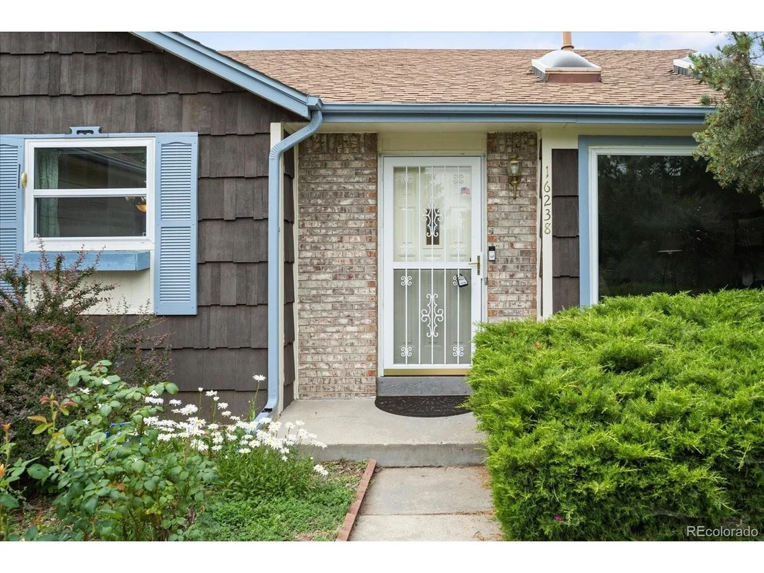 Photo of 16238 E Exposition Dr
