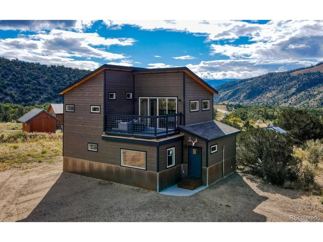 Photo of 17051 County Road 240F
