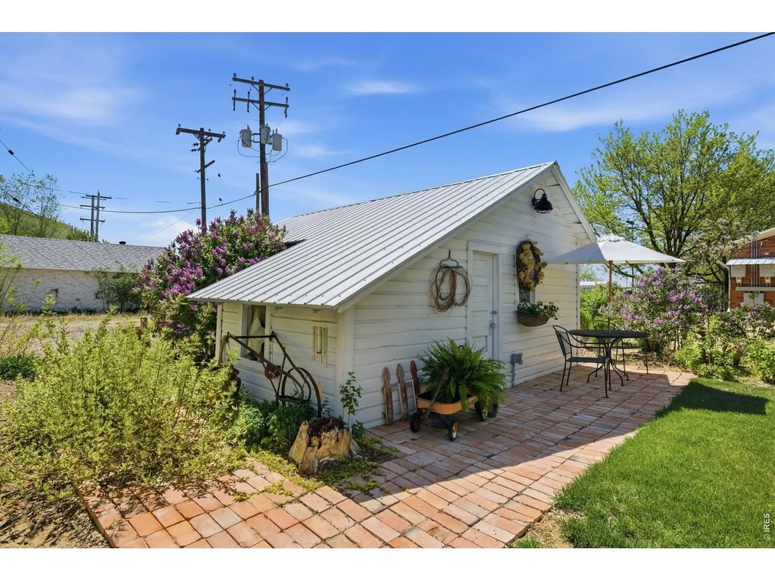 Photo of 212 2nd St