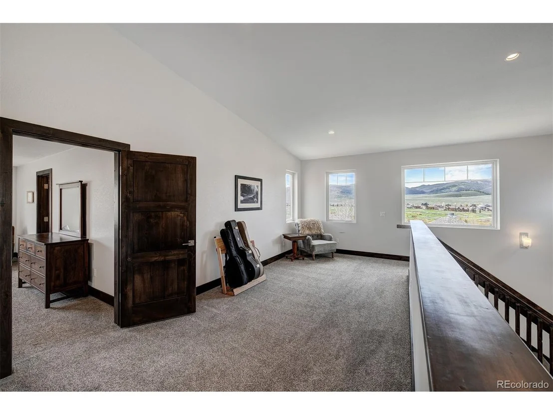 Photo of 701 Saddle Ridge Cir