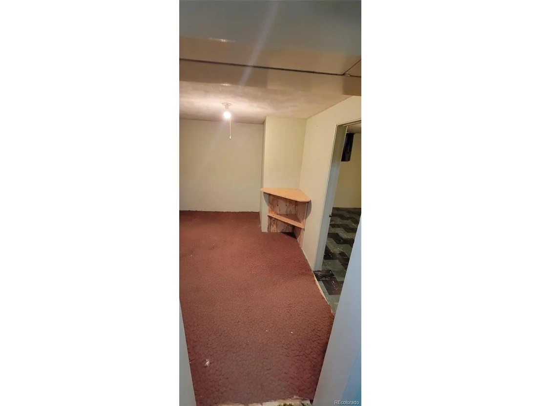 Photo of 5460 Independence St