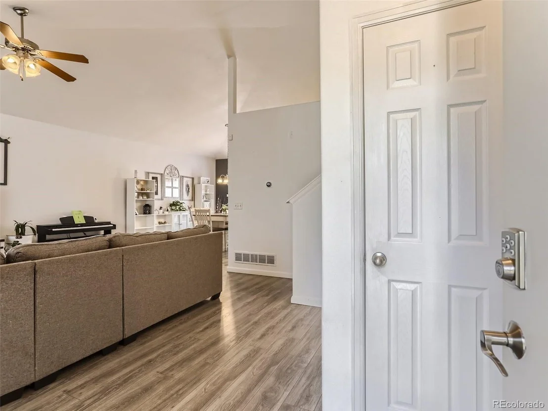 Photo of 607 Cable St
