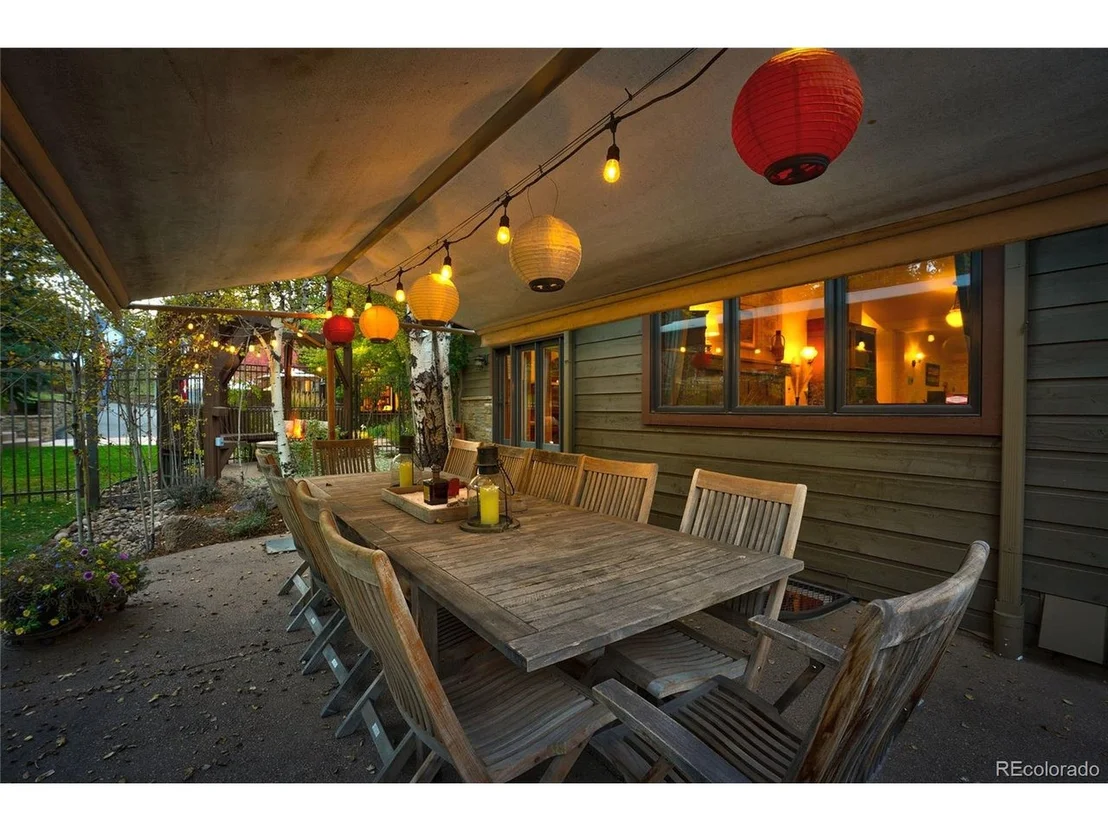 Photo of 25751 Village Cir