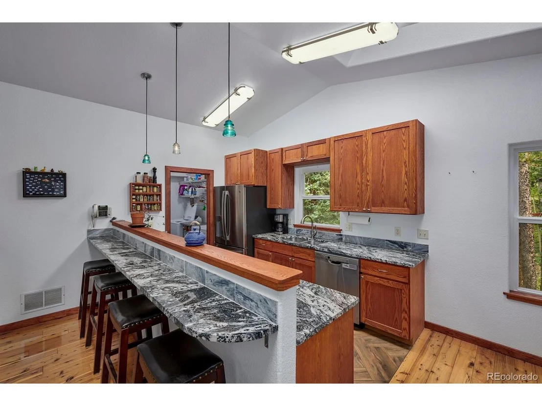 Photo of 70 Collins Way
