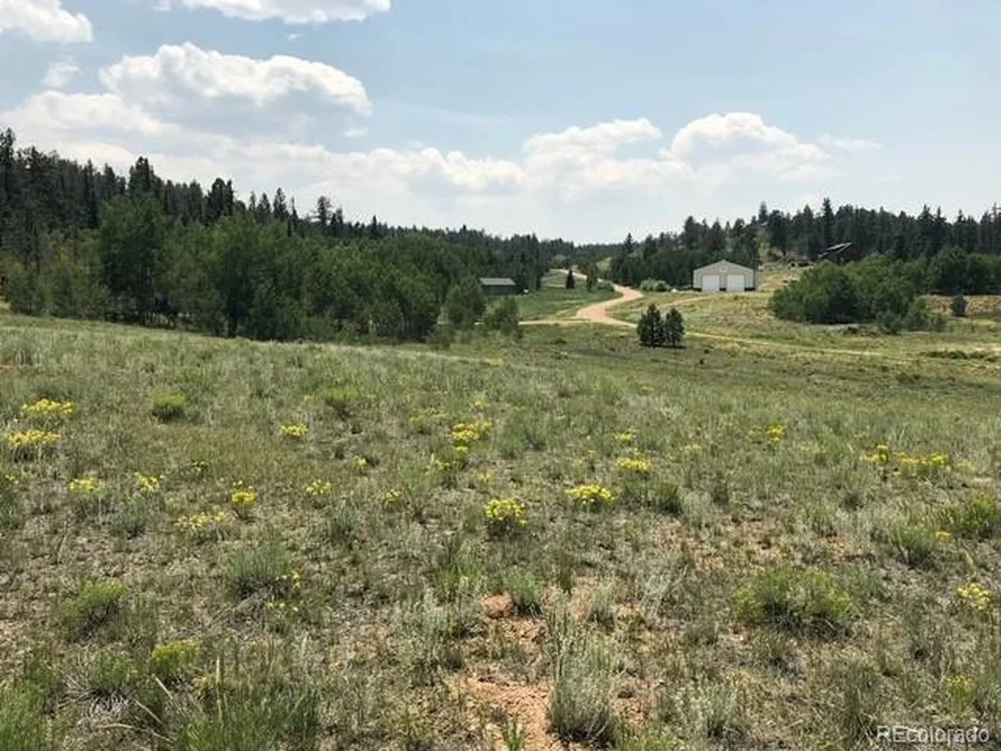 Photo of 550 Aspen Trl