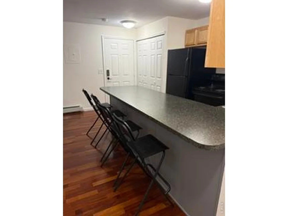 Photo of Unit 102 at 1405 Broadway