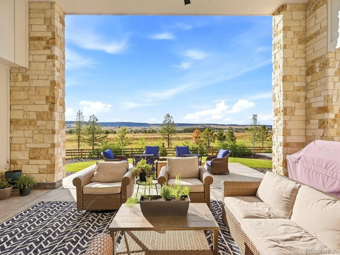 Photo of 1675 Arrowpoint Ct