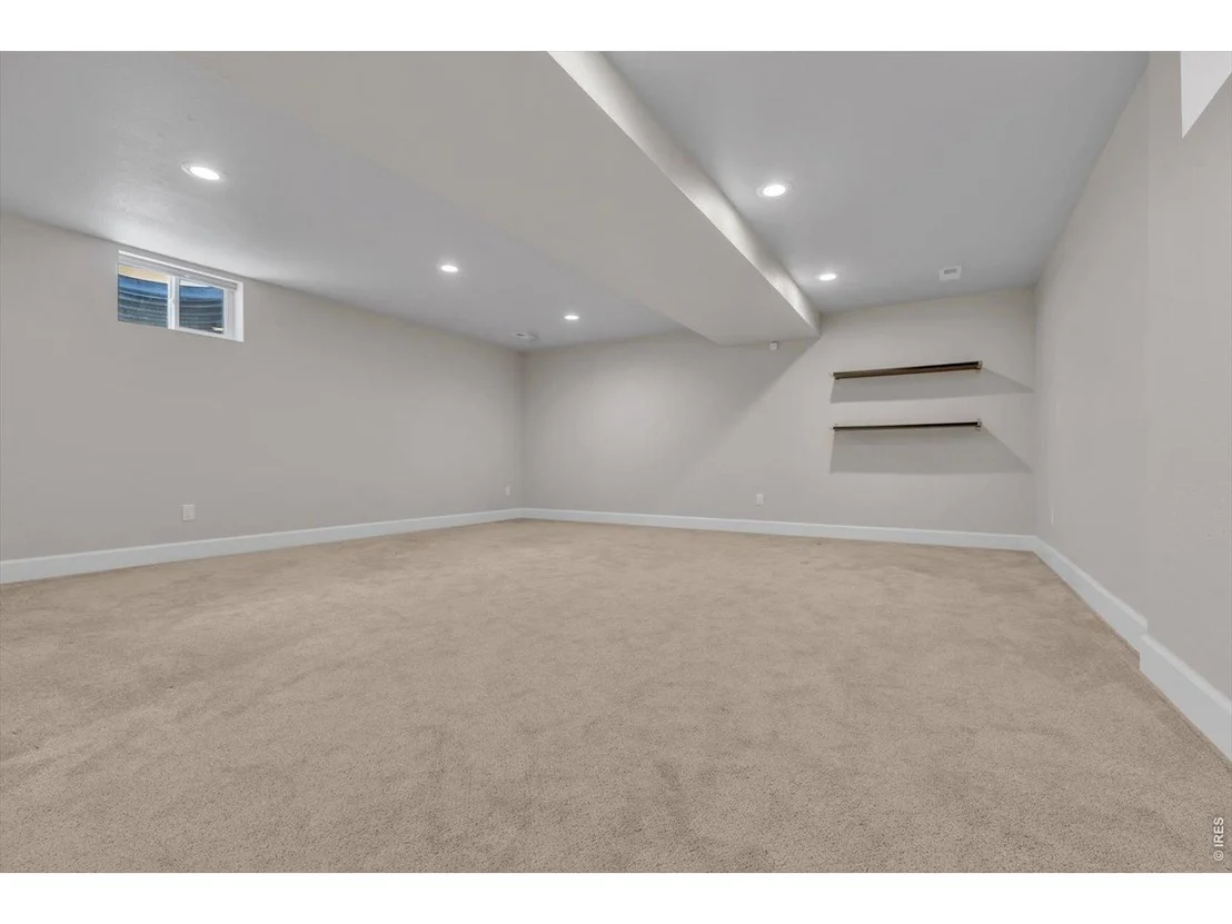 Photo of 1490 Chambers Dr
