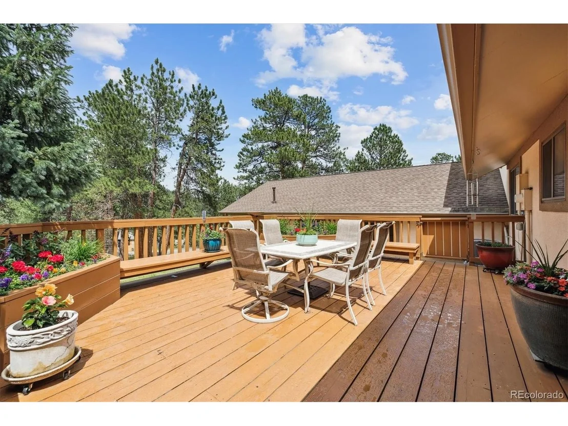 Photo of 30163 Canterbury Cir