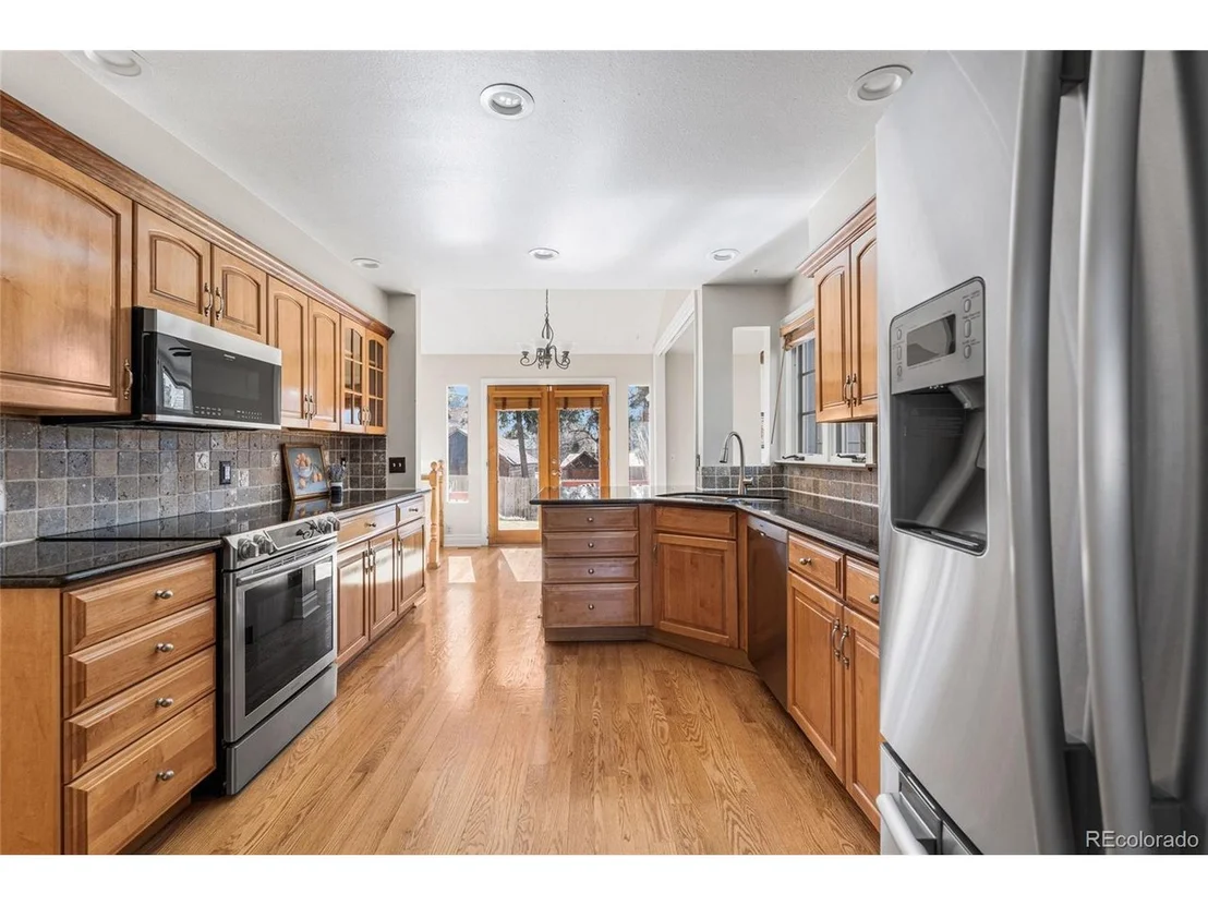 Photo of 1657 W 115th Cir