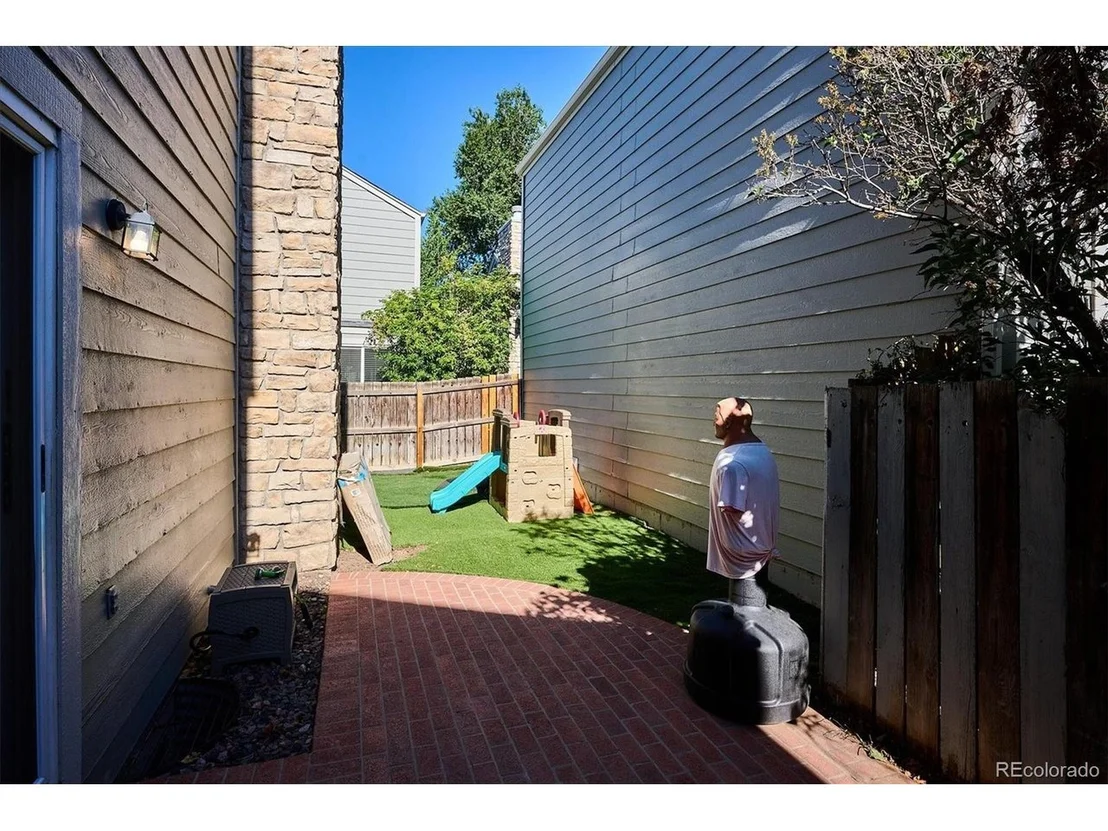 Photo of 11601 E Cornell Cir