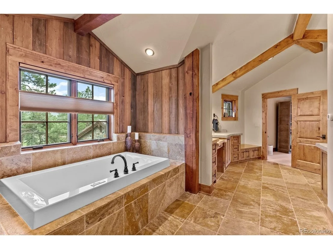 Photo of 2929 Highlands View Rd