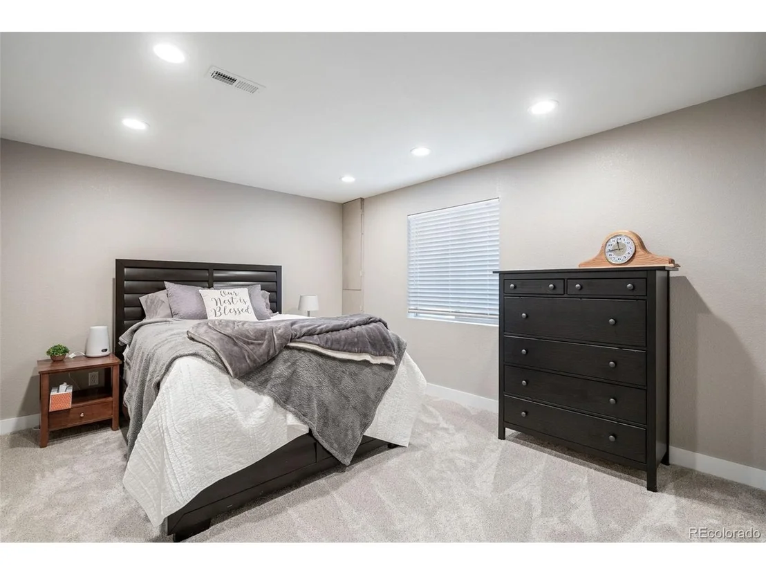 Photo of 14902 Studebaker Pl
