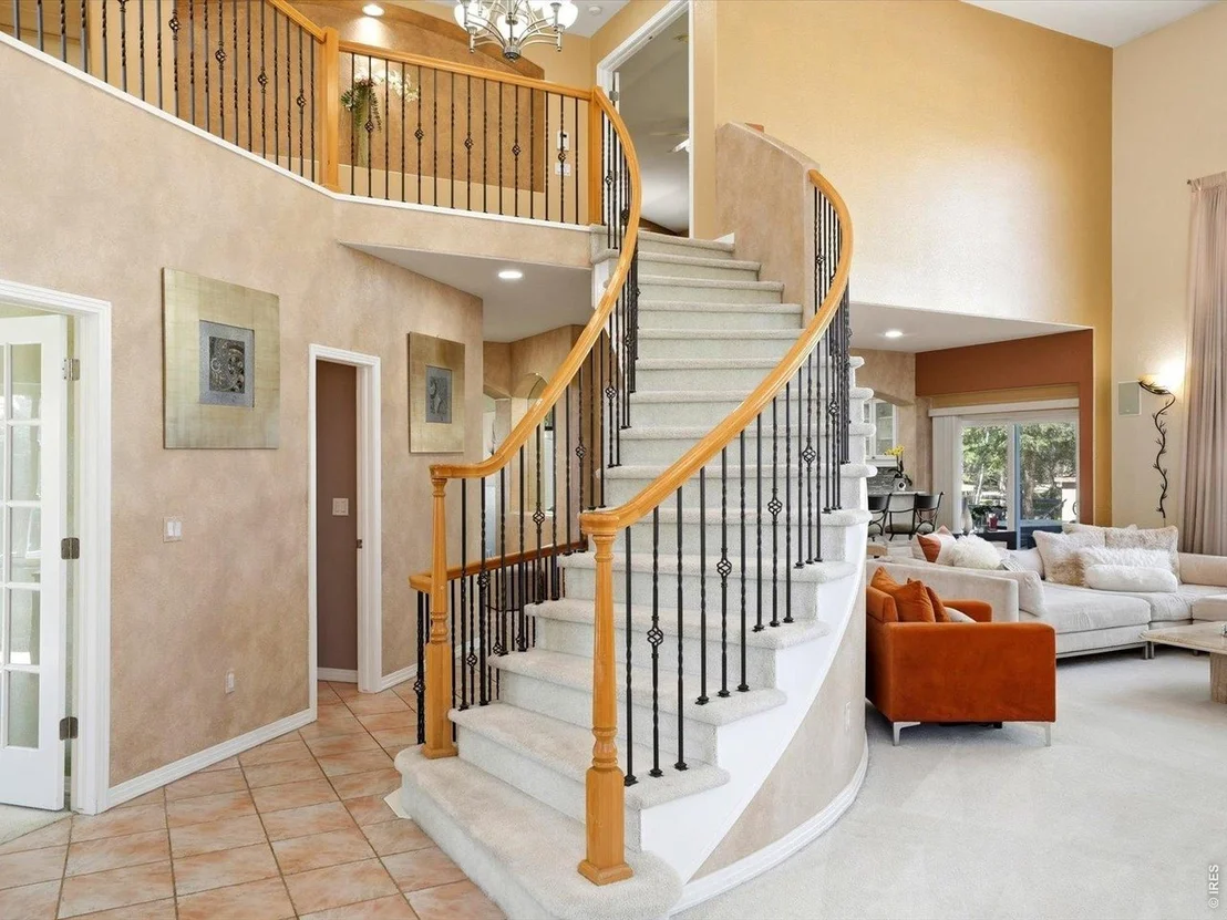 Photo of 445 Edison Pl