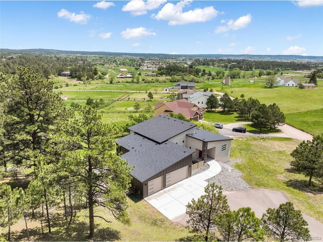 Photo of 3630 Mesa Verde Rd