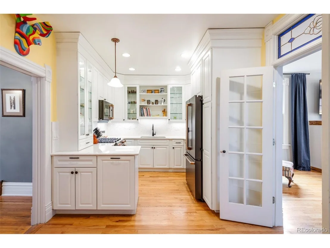 Photo of 3349 Bryant St