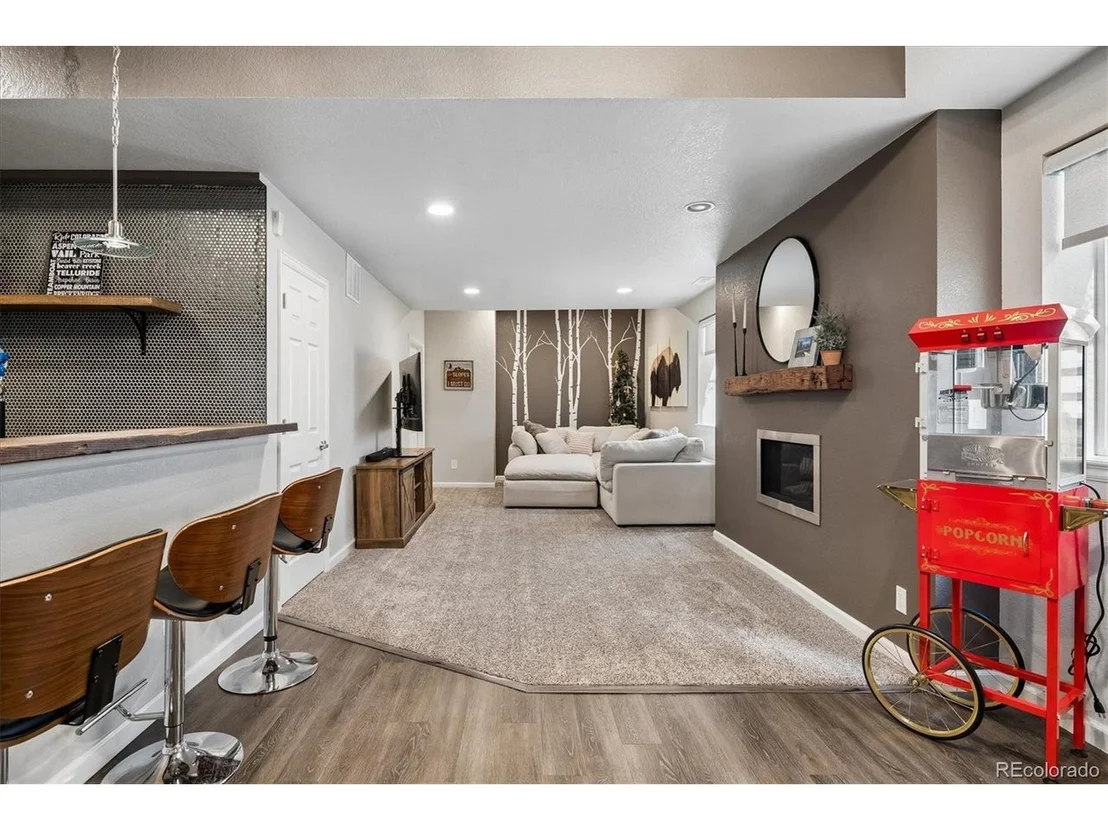 Photo of 9353 Iron Mountain Way