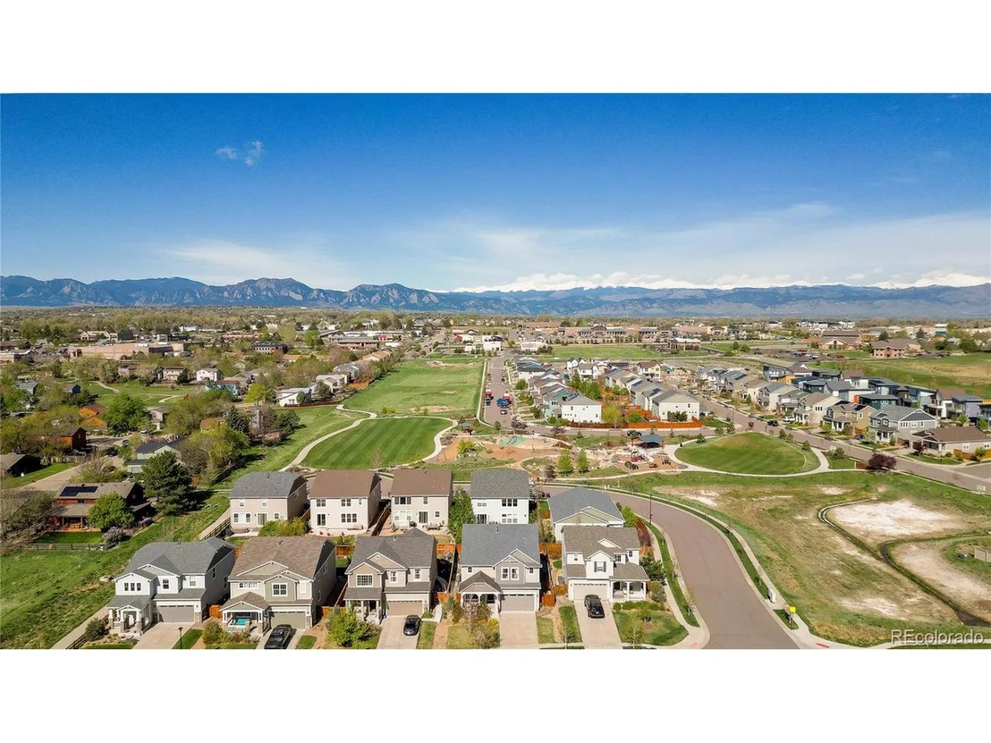 Photo of 381 Rainbow Ln