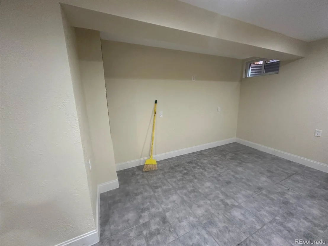 Photo of 203 Cypress Cir