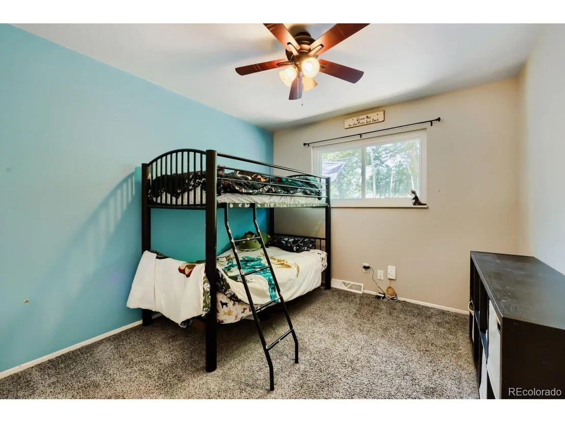 Photo of 4 Seattle Ln