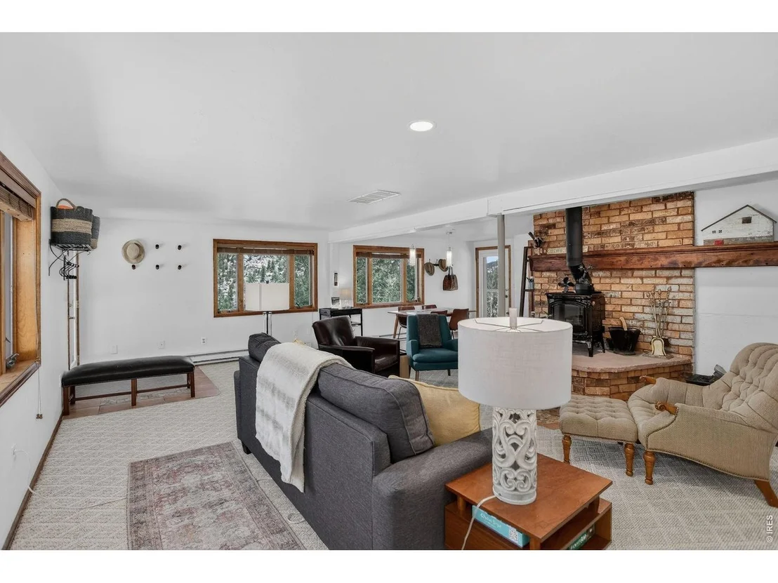 Photo of 760 Hickory Dr