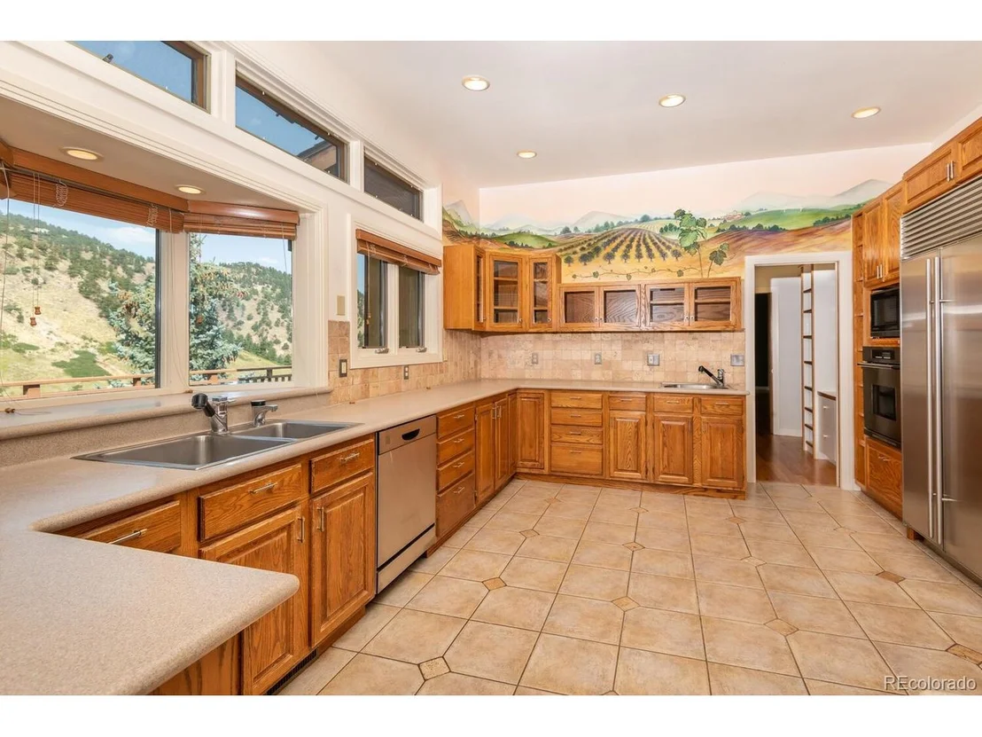 Photo of 177 Boulder View Ln
