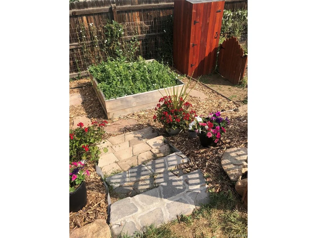 Photo of 9079 Cody Cir