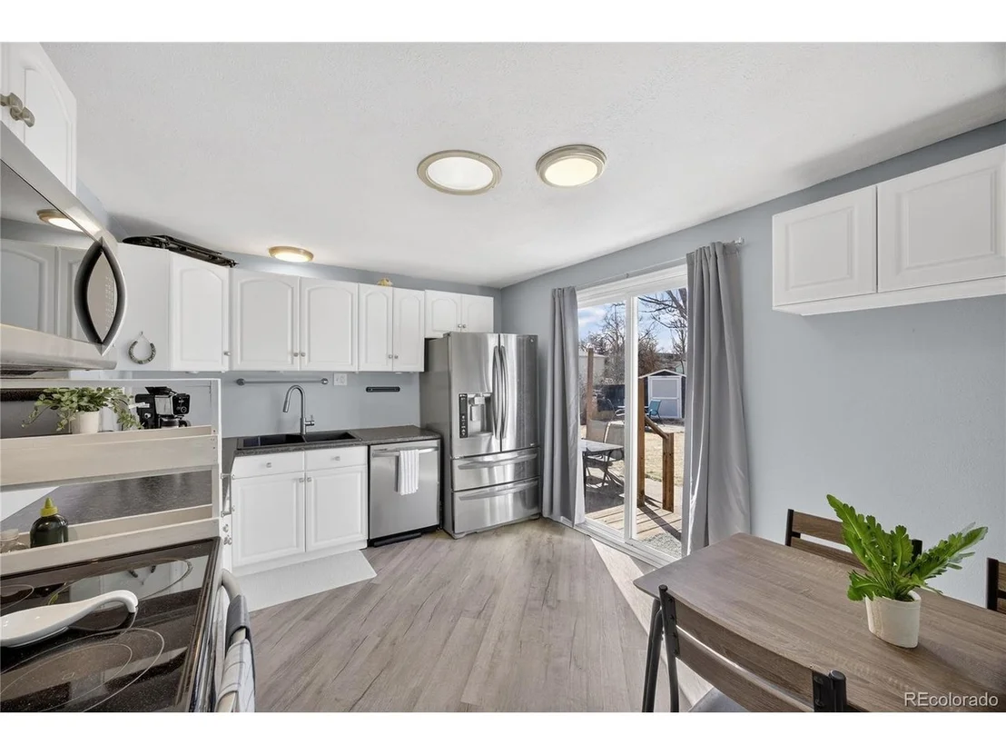 Photo of 7107 Wright Ct