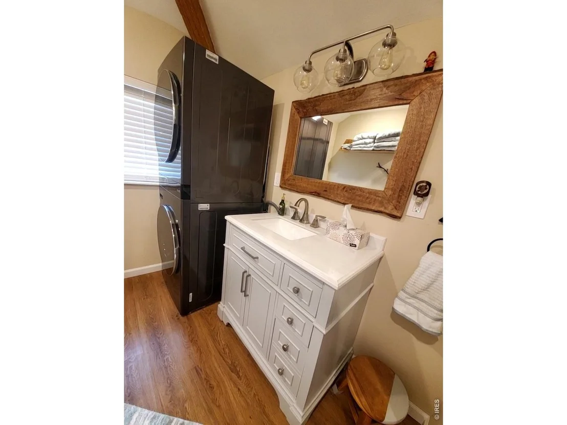 Photo of 42 Big Pine Ln