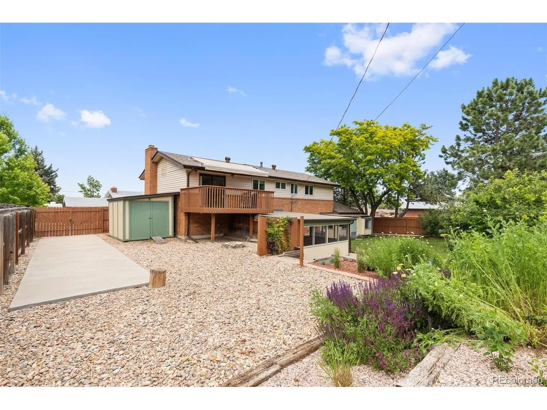 Photo of 1202 W 100th Pl