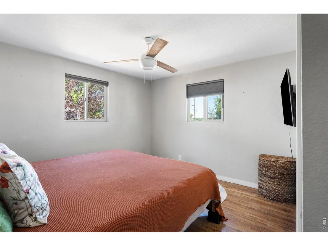Photo of 8441 Devonshire Blvd