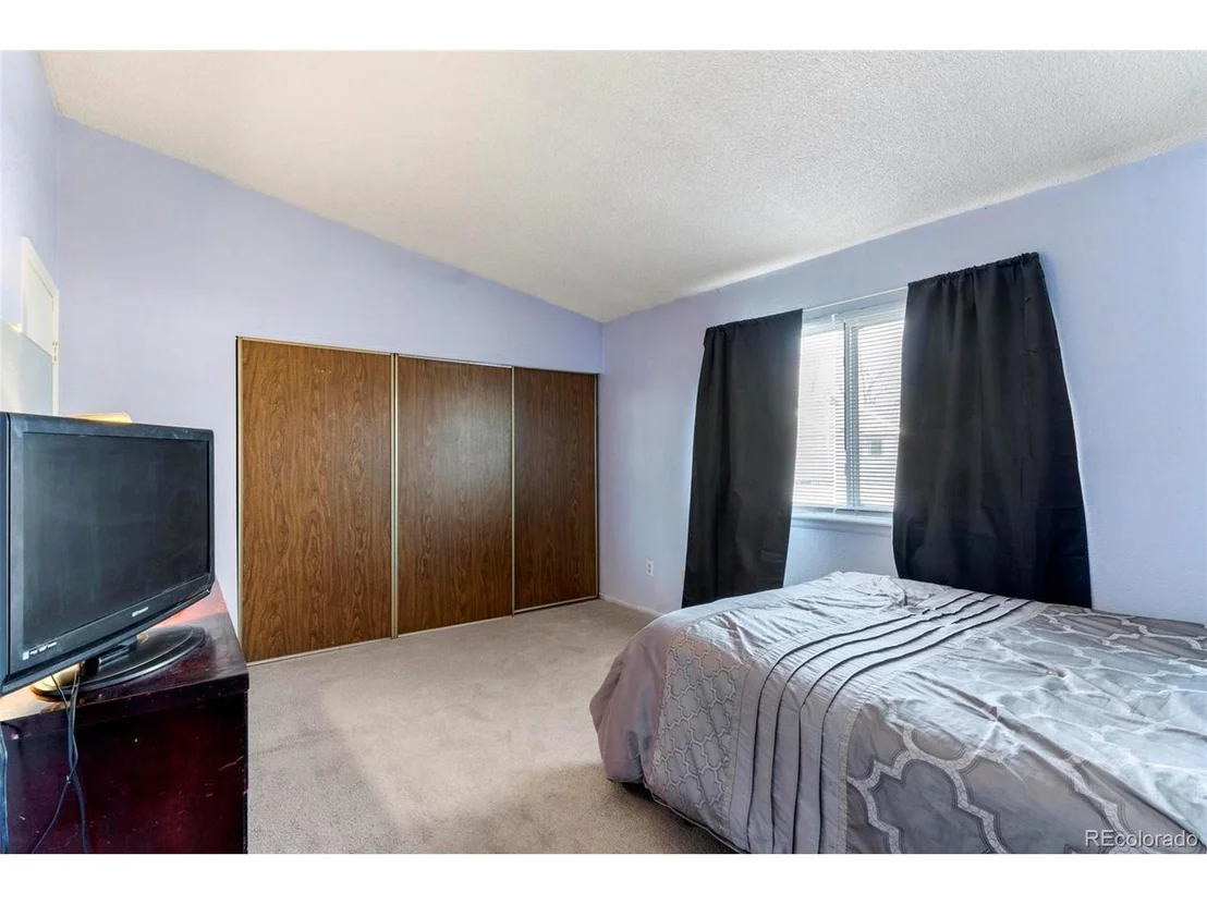 Photo of Unit D at 4249 S Mobile Cir