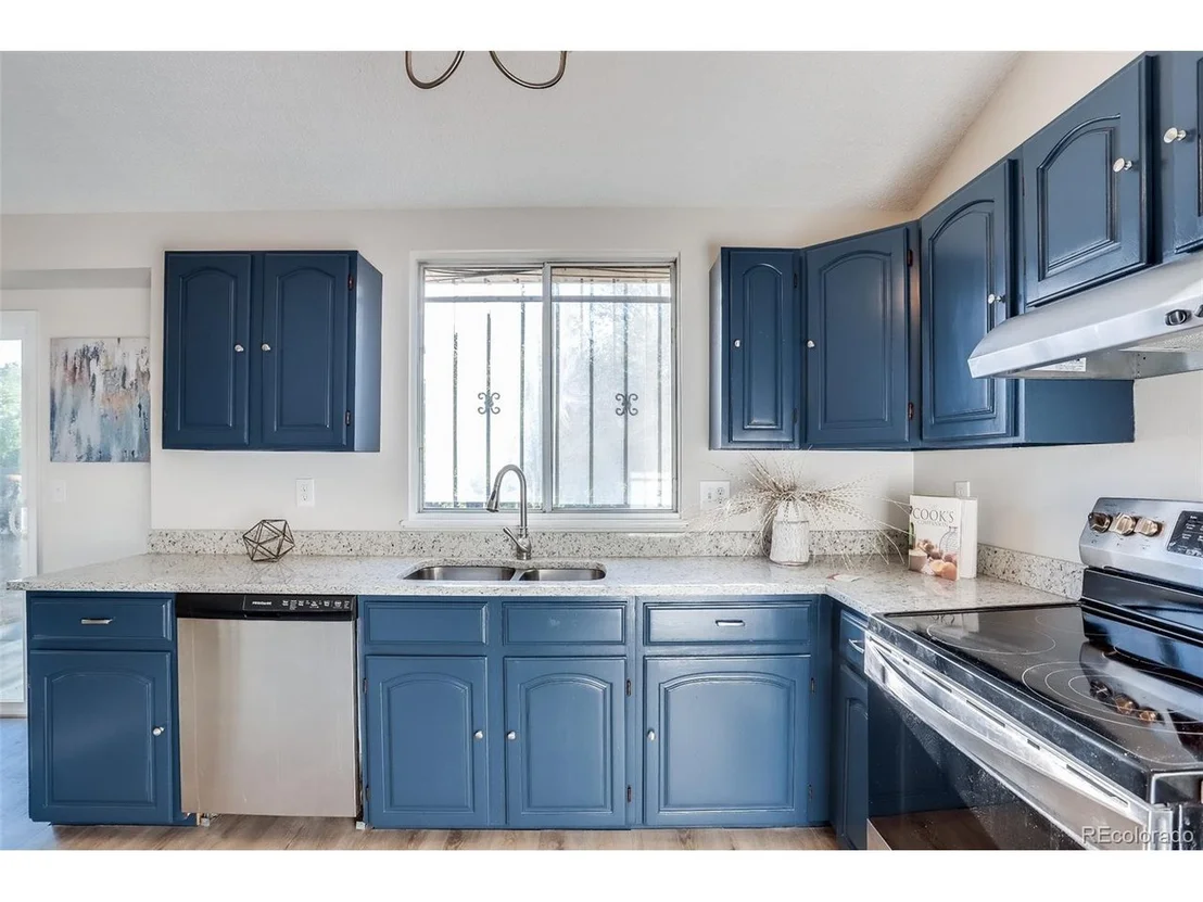 Photo of 4421 Eugene Way