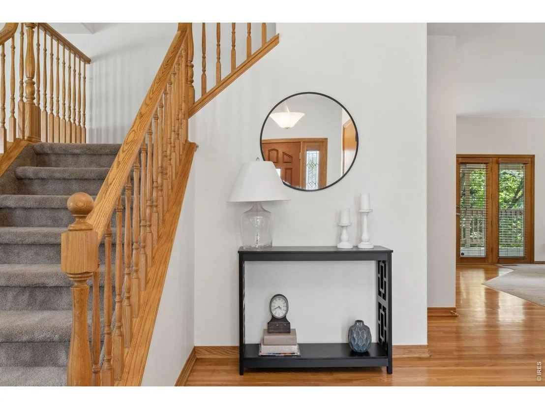 Photo of 2413 Willow Ln