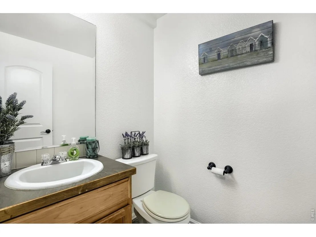 Photo of 2402 Thoreau Dr