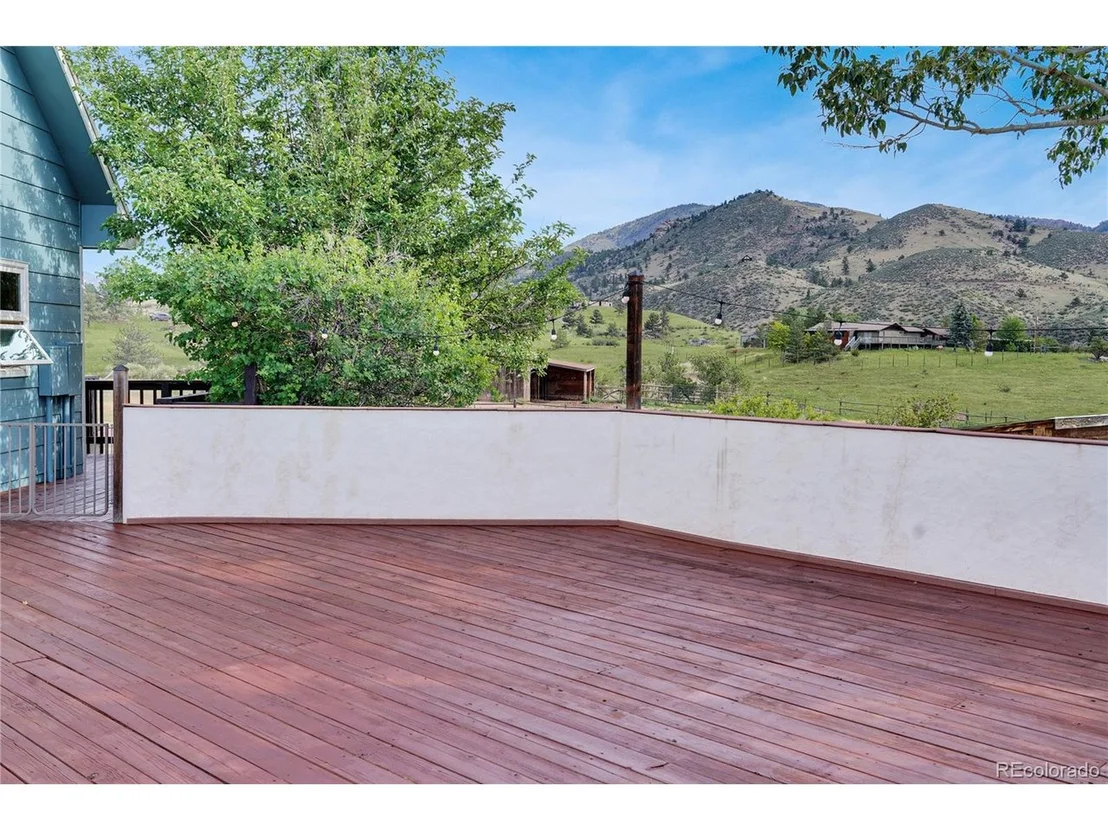 Photo of 360 Lonestar Rd