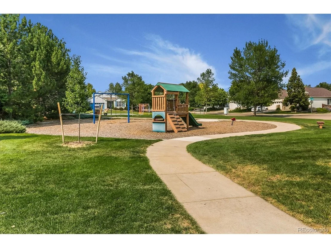 Photo of 1906 Wildrose Dr