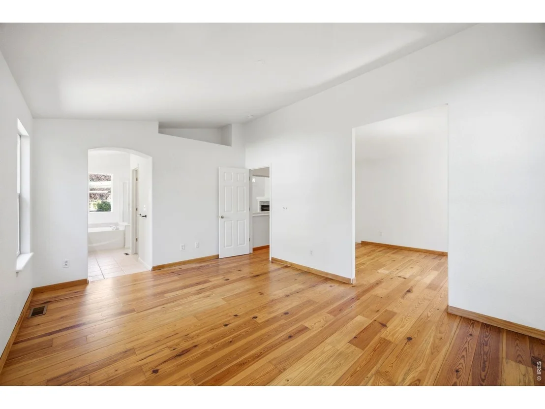 Photo of 726 Nelson Park Dr