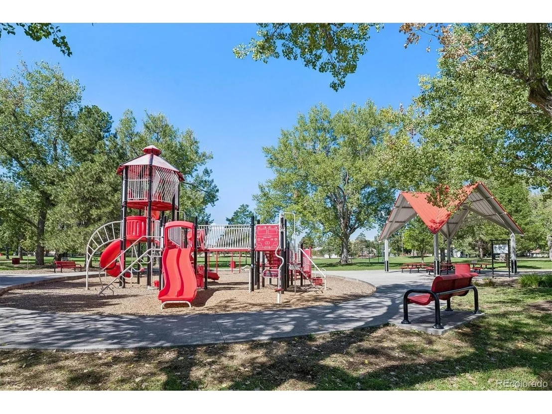 Photo of Unit C at 8425 Everett Way