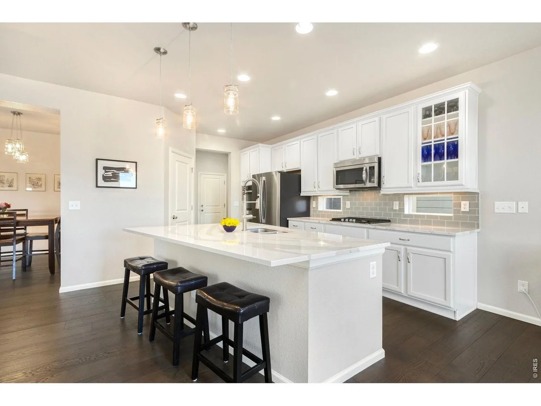 Photo of 352 Baja Dr