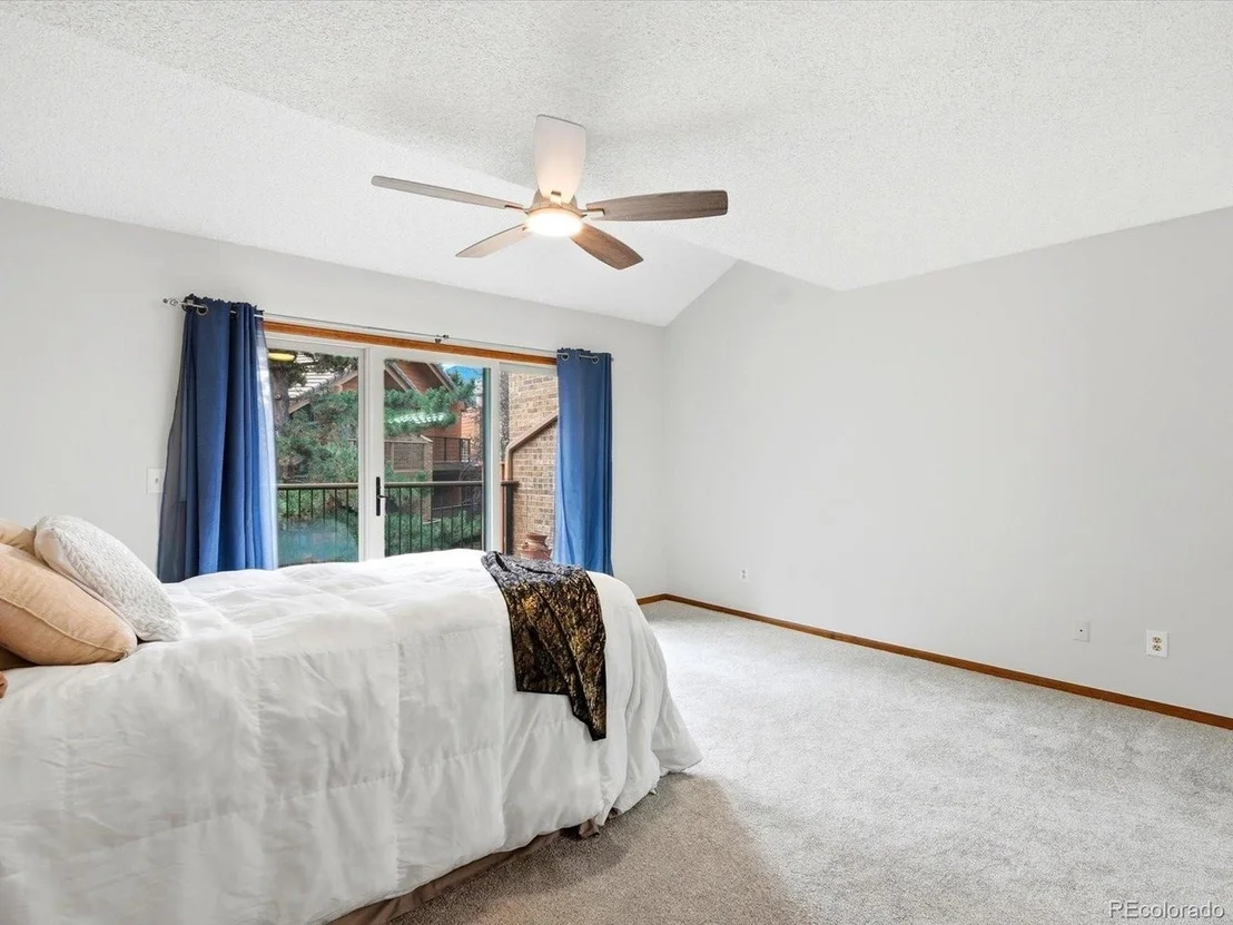 Photo of Unit C at 16082 Deer Ridge Dr
