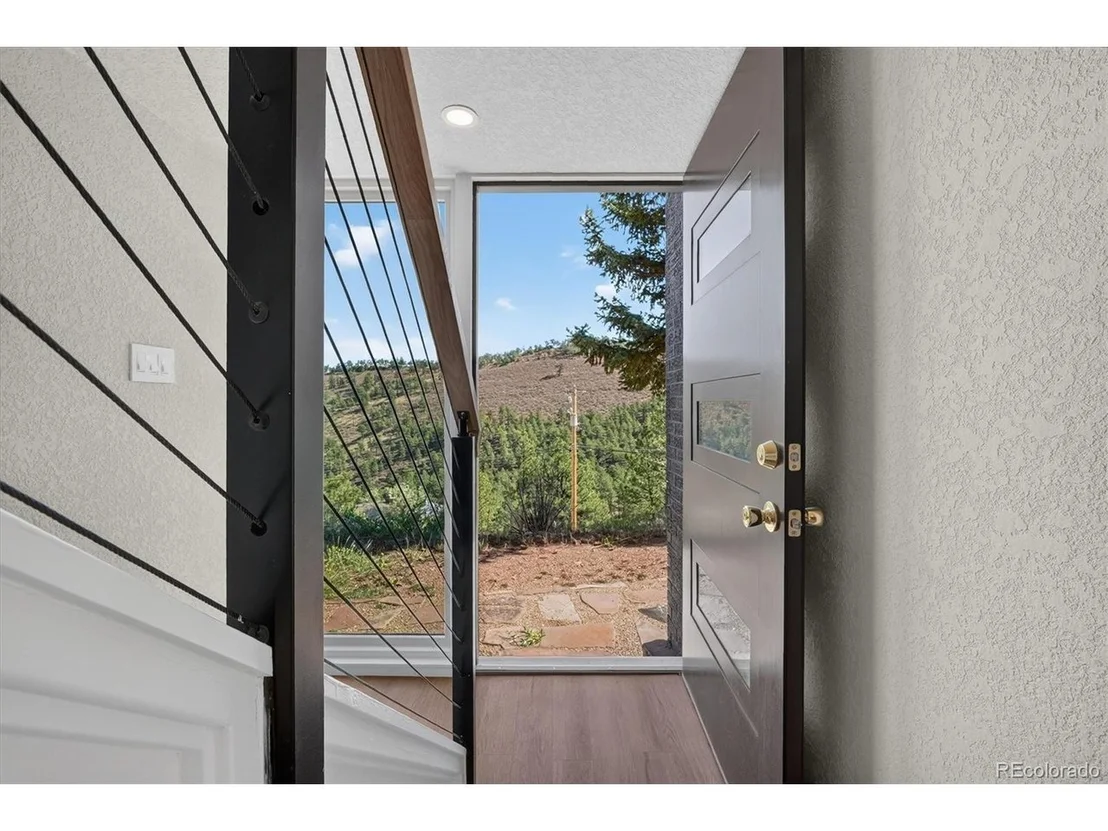 Photo of 6465 Red Hill Rd