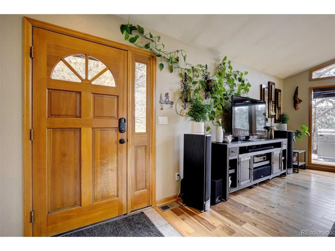 Photo of 454 Conifer Dr