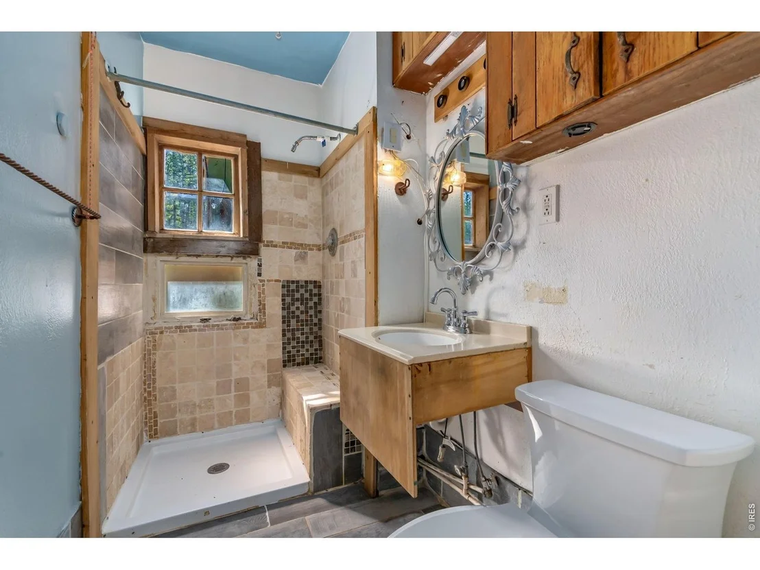 Photo of 151 Columbine Dr